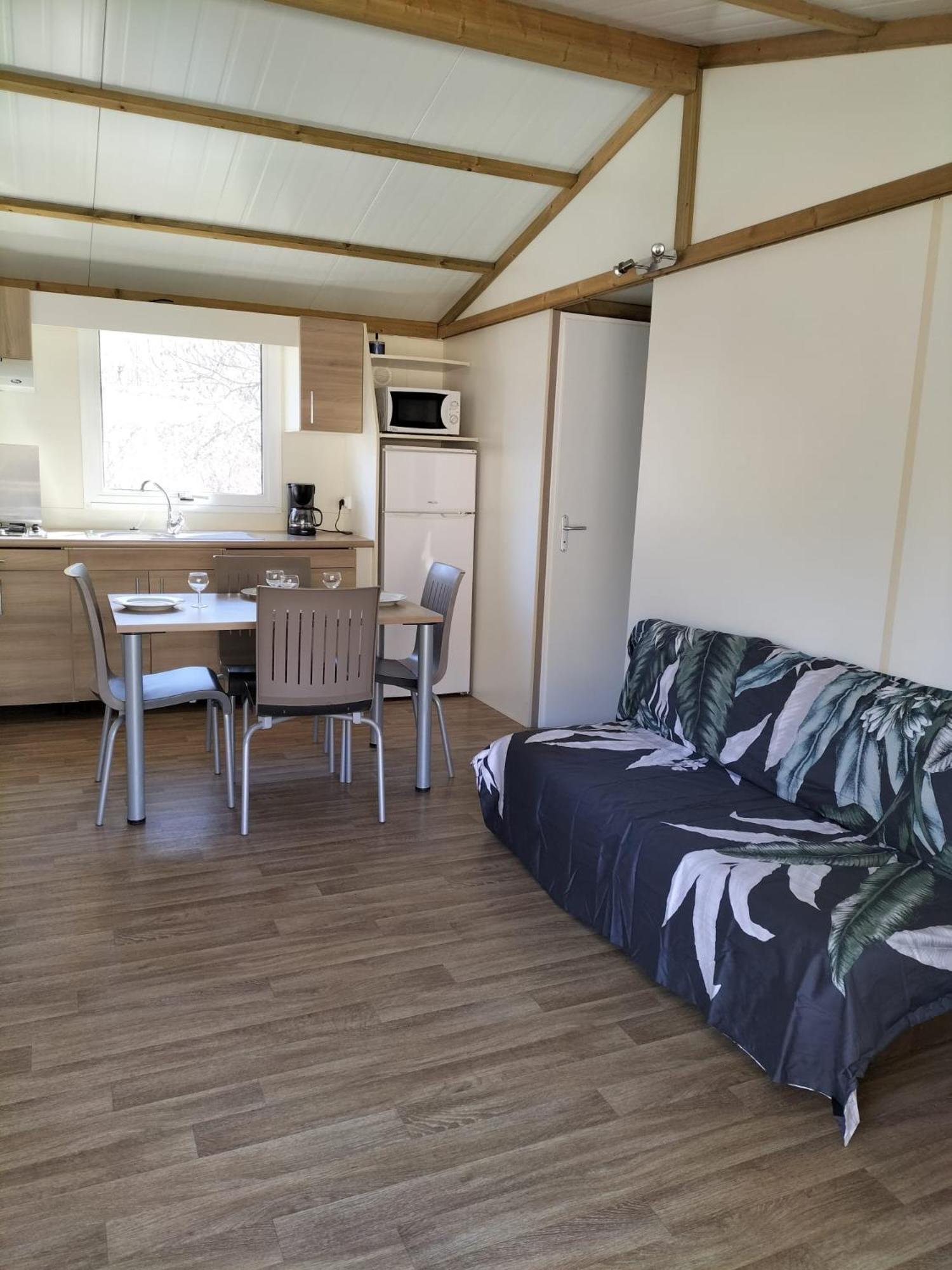 Village De Chalets Et Camping La Pierre De L'Aigle La Bréole Room photo